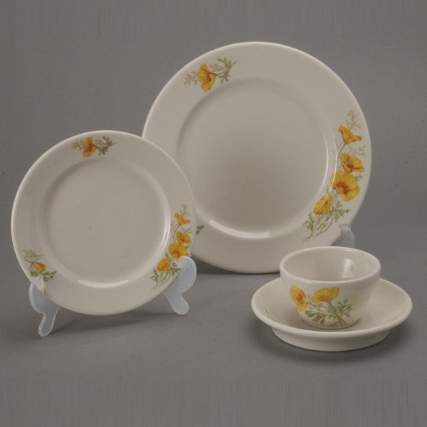 Santa Fe California Poppy Pattern China Dinnerwar: Santa Fe California Poppy Pattern China Dinnerware. Service for eight, including eight dinner plates (diameter 10 inches), eight bread plates (diameter 7 1/4 inches), eight cups with saucers, and eigh