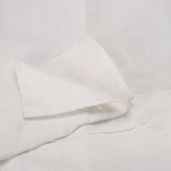 Assortment of Railroad Tablecloths and Napkins: Assortment of Various Railroad Tablecloths and Napkins. Including one Rio Grande tablecloth, one California Zephyr tablecloth, one Western Pacific tablecloth, one Canadian National napkin, and one Sou