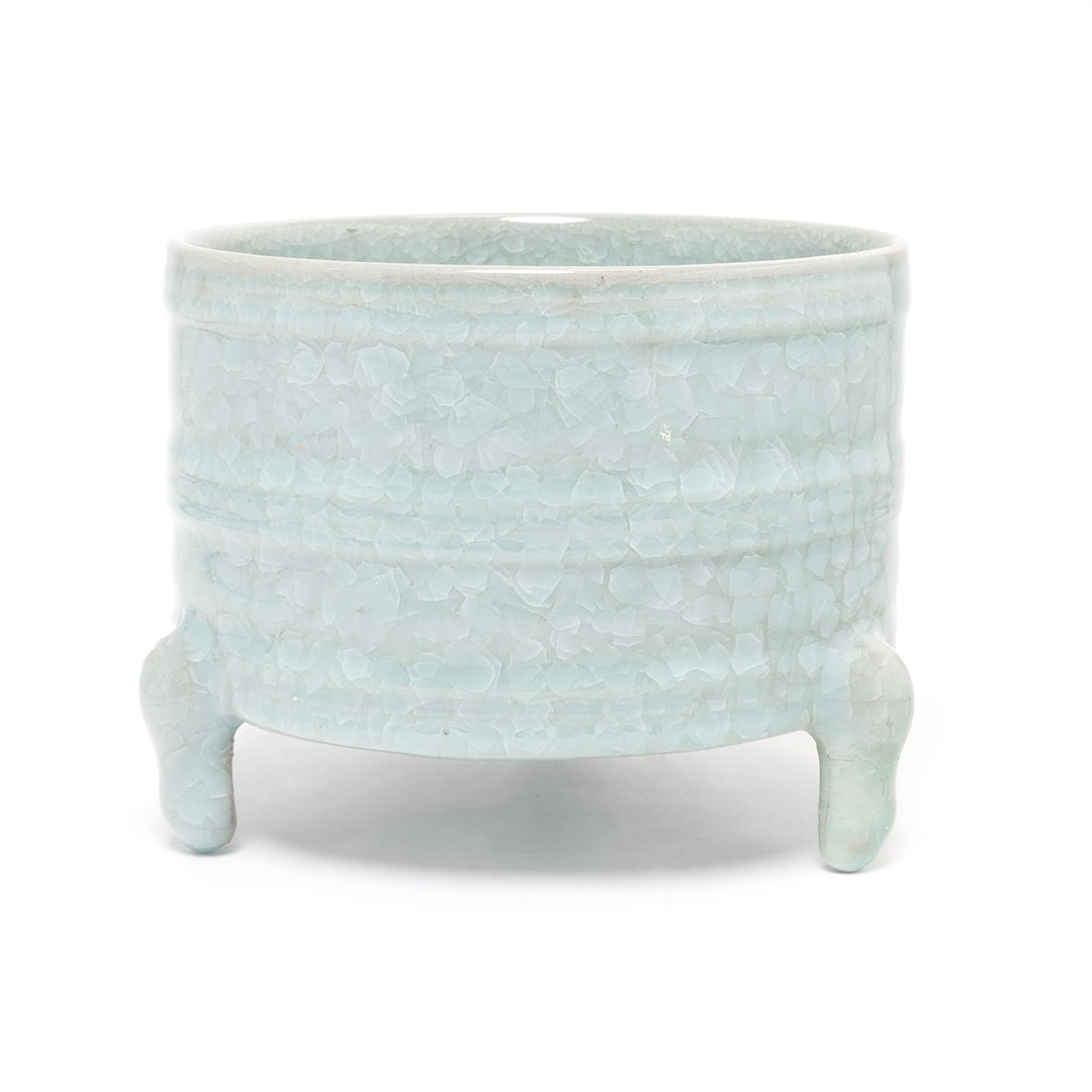 A Chinese Guan Type Ice Crackle Glazed Tripod Censer (1 of 3)