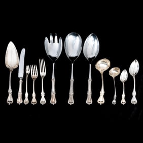 Towle Old Colonial Pattern Sterling Silver Flatware Set