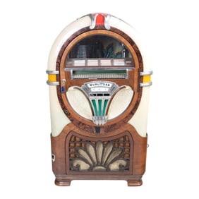 Wurlitzer Model 750-E Jukebox
