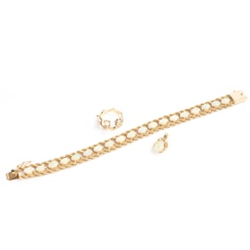Opal, Diamond, 14k Yellow Gold Jewelry Suite.