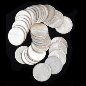 US 1922 Peace Dollars (35) Mixed Condition.