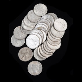 US 1922 Peace Dollars (33) Mixed Condition.