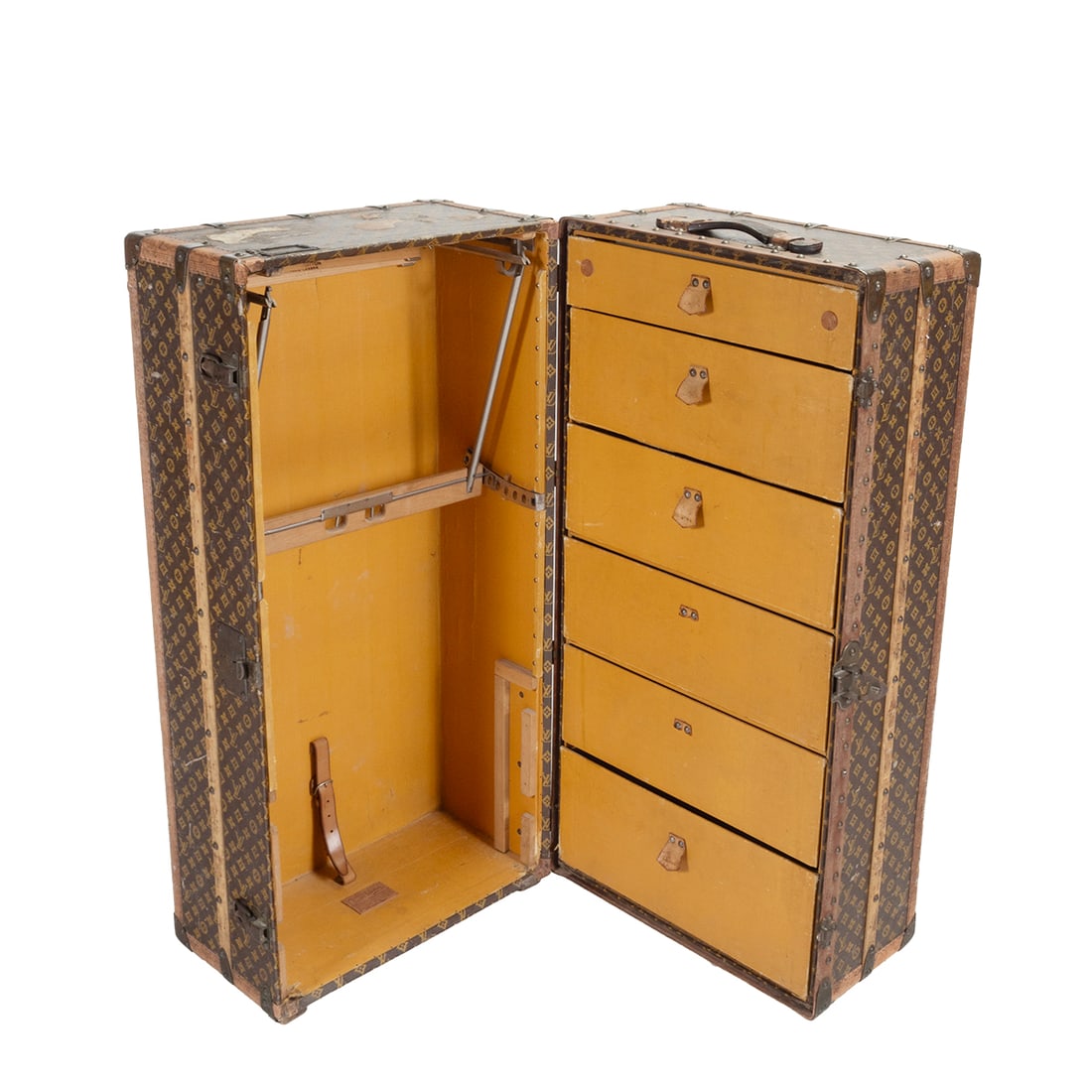 Louis Vuitton Wardrobe Steamer Trunk (1 of 5)