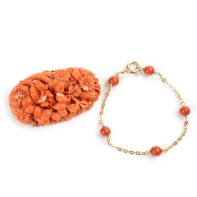 *Coral, 14k Yellow Gold Jewelry Suite.