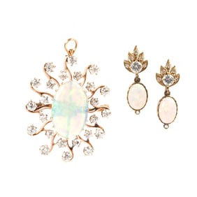 Opal, Diamond, 14k Yellow Gold Jewelry Suite.