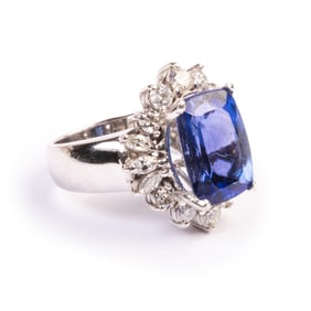 Tanzanite, Diamond,14k White Gold Ring (Prong Damage).