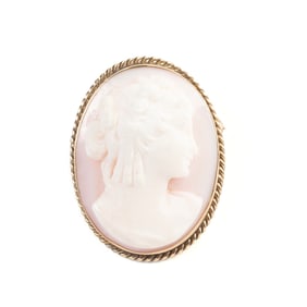 Conch Shell Cameo, 14k Yellow Gold Pendant Brooch.