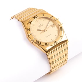 Omega Constellation 18k Yellow Gold Wristwatch.