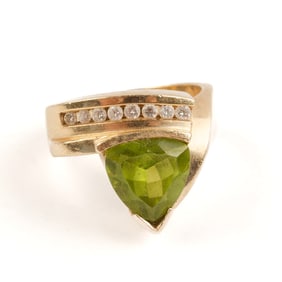 Peridot, Diamond, 14k Yellow Gold Ring.