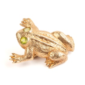 Peridot, 14k Yellow Gold Frog Brooch.