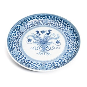 Chinese Blue and White Porcelain 'Lotus Bouquet' Plate