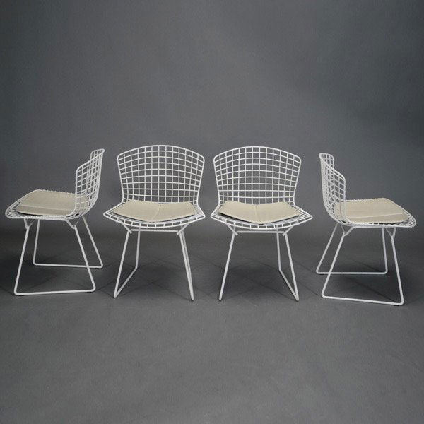 Four Harry Bertoia for Knoll Dining Chairs: Four Harry Bertoia for Knoll Dining Chairs. Circa 1955. Dimensions: 21 3/4 inches in width, 19 3/4 inches in depth, 28 3/4 inches in height.