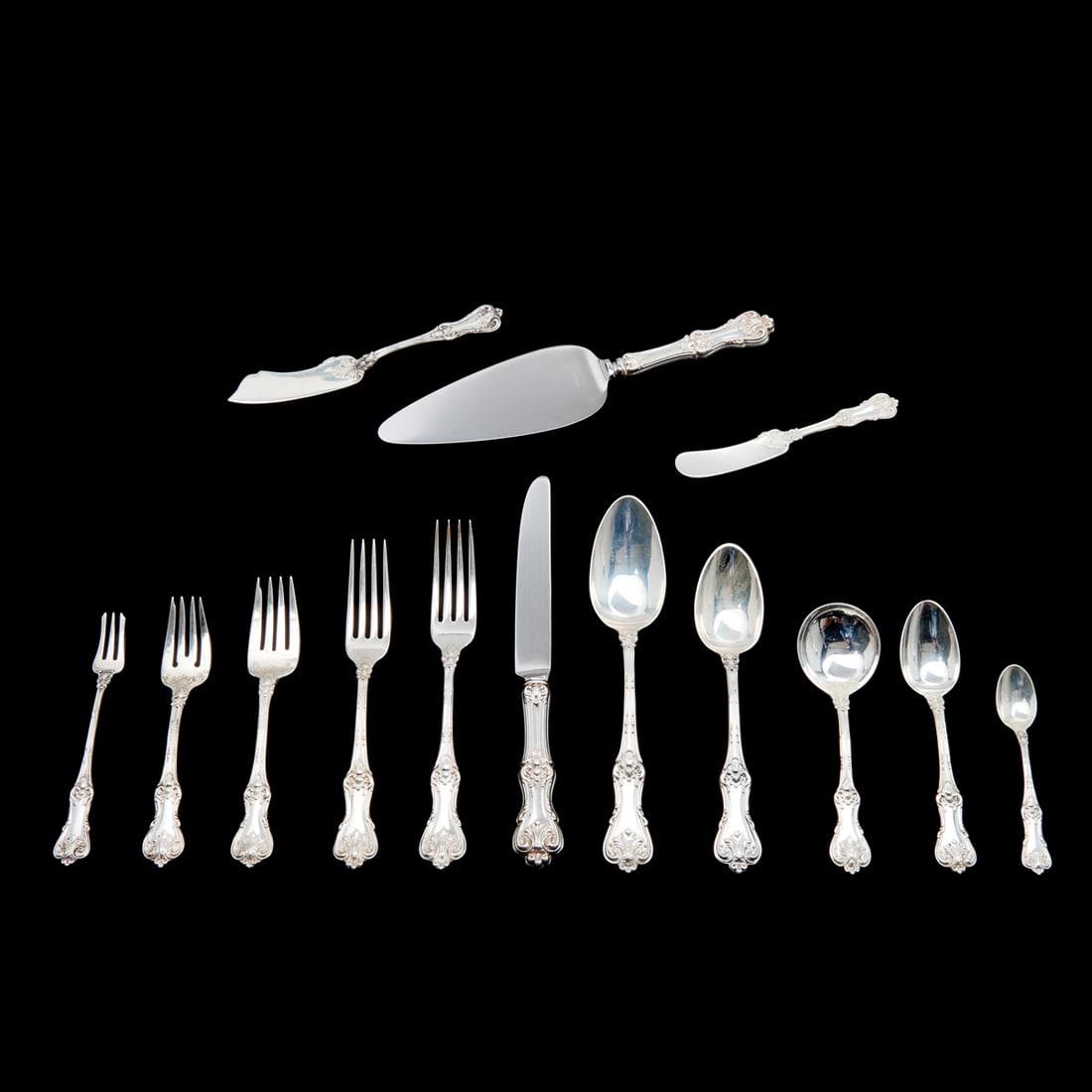 Frank Smith Federal Cotillion Silver Flatware Service: Frank Smith Federal Cotillion Pattern Sterling Silver Flatware Service. Comprising 9 place knives, 12 butter spreaders, 14 place forks, 14 luncheon forks, 12 dessert forks, 14 salad forks, 12 seafood