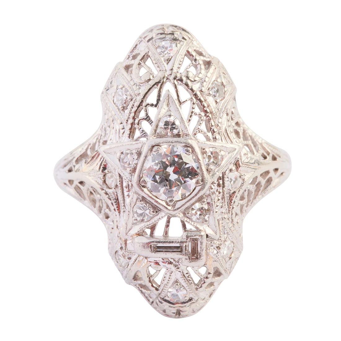 Art Deco Diamond, 18k White Gold Ring. (1 of 4)