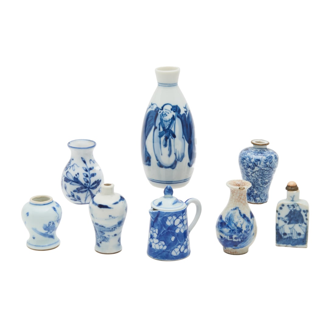 Group of Chinese Export Blue and White Porcelain Items (1 of 4)