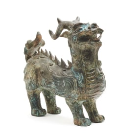 Thai Bronze Singha Guardian Lion Statue