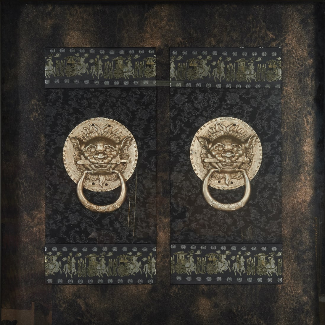 Pair of Chinese Mystical Beast Door Handles (1 of 3)