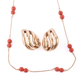 *Coral 14k Yellow Gold Jewelry Suite.