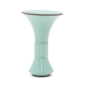 Chinese Ru Kiln Celdaon Gu Vase