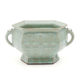 Chinese Guan-Type Crackled Glazed Hexagon Censer