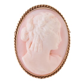 Conch Shell Cameo, 14k Yellow Gold Pendant Brooch.