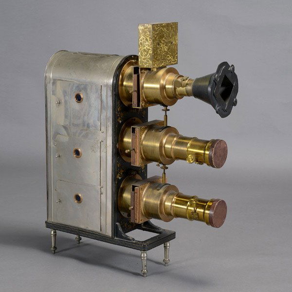 McIntosh Battery and Optical Co. Projector: McIntosh Battery and Optical Co. Projector {Dimensions 32 1/2 x 27 1/2 x 7 1/2 inches} [With wooden crate, three slides]