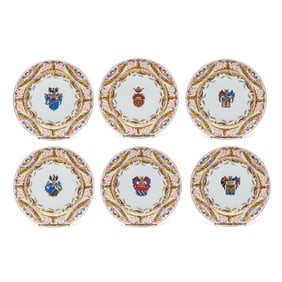 Six Capodimonte Armorial Dessert Plates