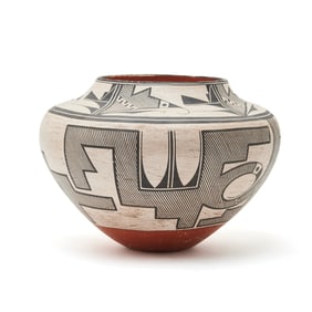 Native American Acoma Polychrome Pottery Olla