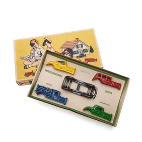 Vintage A.C. Williams Cast Iron Toy Car Set
