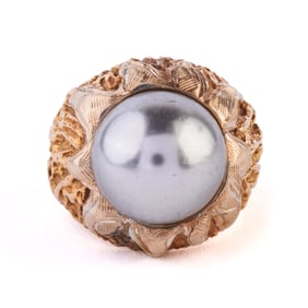 Imitation Pearl, 14k Yellow Gold Ring.