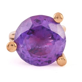 Synthetic Color Change Sapphire, 14k Yellow Gold Ring.