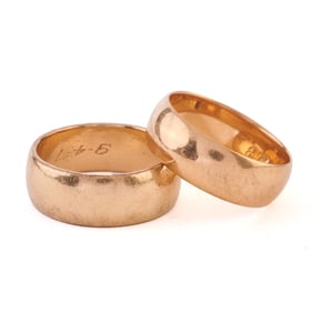 Pair of 14k Yellow Gold Bands.