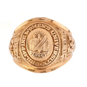 14k Yellow Gold Class Ring.