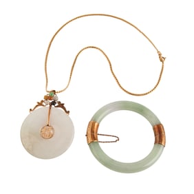 Multicolored Jade, 14k Yellow Gold Jewelry Suite.