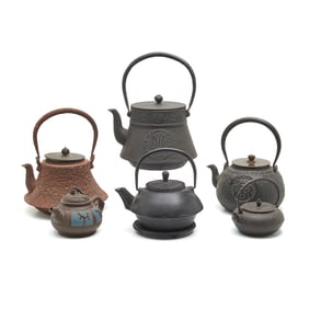 Japanese and Chinese Teapots, Ryubundo, Chen Guoliang
