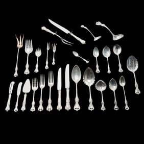 Towle Old Colonial Pattern Sterling Silver Flatware Service