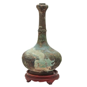 Chinese Archaic Bronze Garlic Head Vase, Hu