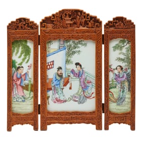 Chinese Famille Rose Folding Table Screen