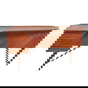 Danish Peter Løvig Nielsen Mid Century Modern Teak Boomerang Desk: Danish Peter L&oslash;vig Nielsen Mid Century Modern Teak Boomerang Desk.&nbsp; Asymmetrical&nbsp;top with subtle galleried edge, three drawers to left side, large storage space to reverse.&nbsp; {App
