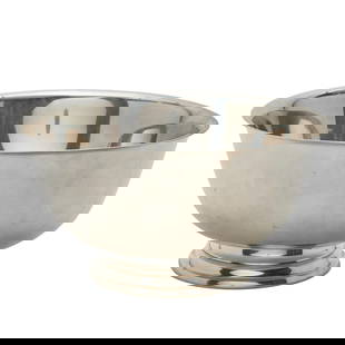 Gorham Sterling Silver Revere Reproduction Bowl: Gorham Sterling Silver Revere Reproduction Bowl. &nbsp;Round bowl with everted rim, on stepped round foot. &nbsp;Markings to underside. &nbsp;{Approximate dimensions: &nbsp;5 1/4&quot; high x 10 1/2&q