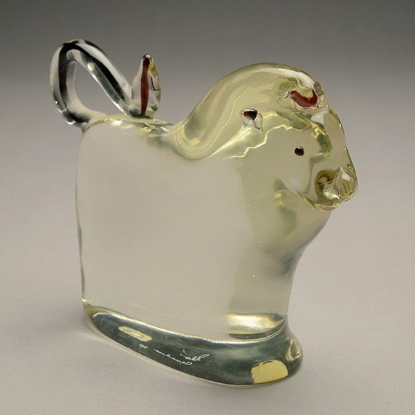 Clear Glass Lion.: Clear Glass Lion. Titled "leo" handsigned Cenedese, retains original label.