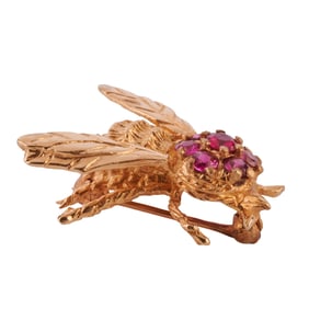 Ruby, 14k Yellow Gold Bee Brooch