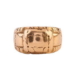 18k Yellow Gold Ring