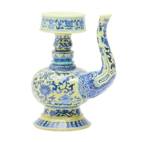Chinese Yellow Ground Blue and White Kettle
