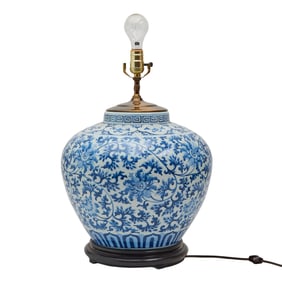 Chinese Blue and White Porcelain Table Lamp