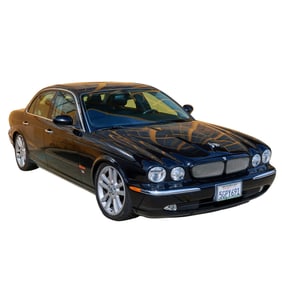 2004 Jaguar XJR
