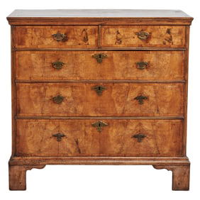 Georgian Walnut Chest of Drawers