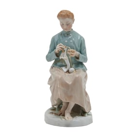 Theodore Eicher Meissen Porcelain Figure Knitting Girl